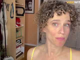 VibeWithMommy: आप कामुक कामुक सौतेले बेटे को कैसे खाली करें! सौतेली मम्मी यहां आपको सौतेले बेटे की गेंदों को खाली करने के तरीके के द्वारा कदम दिखाने के लिए है!