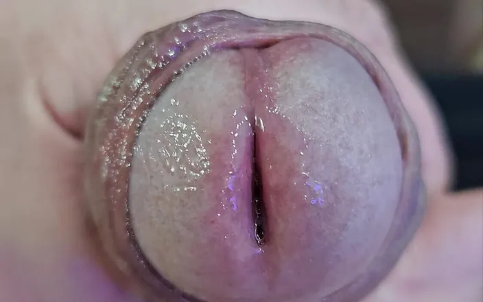 Lkdick8: Close-Up of My Dick Head 2