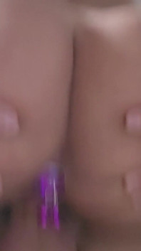 Gorąca latynoska milf jazda z wtyczką analną