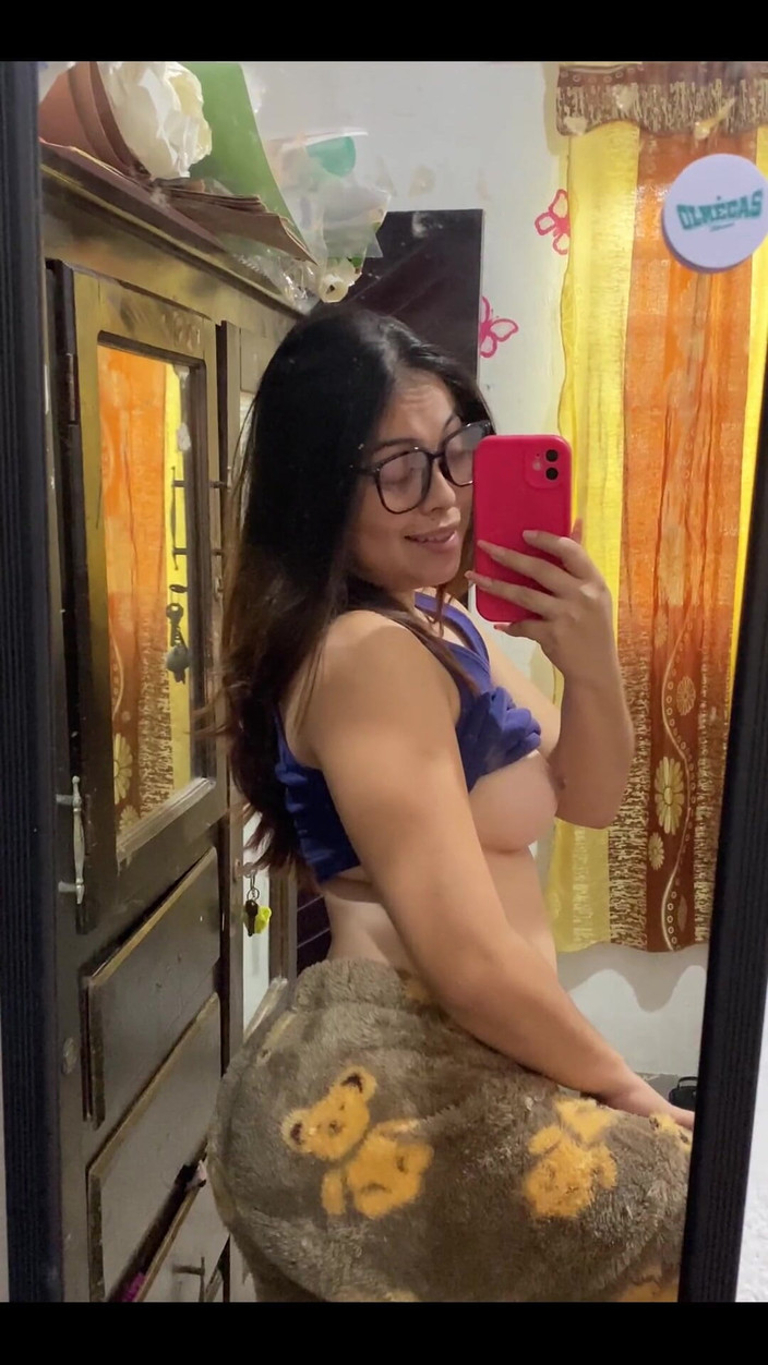 camicamilahotwife: Wer wagt es, zu kommen und mich zu ficken?