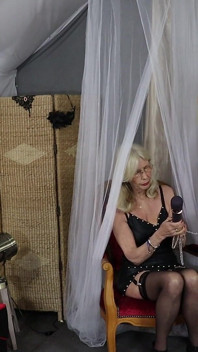 Lady Fee Teasing Sissy Dee