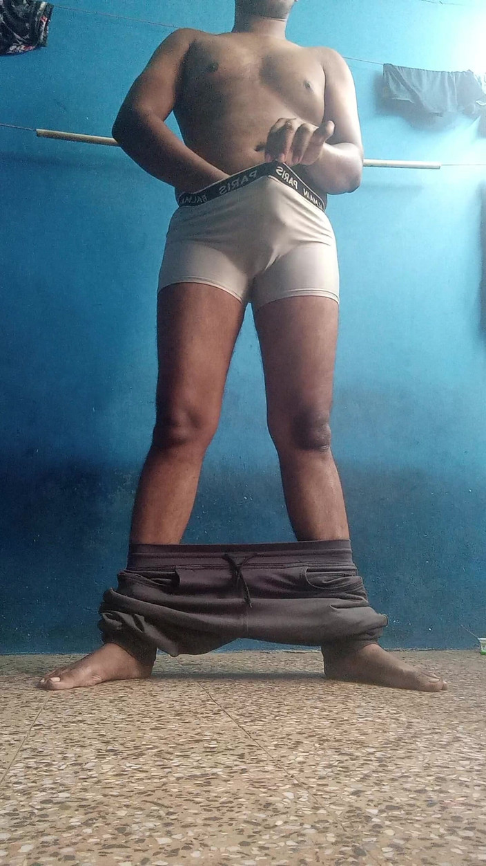 Sweet Indian cock: 一个大鸡巴男孩与女朋友在阴户操逼