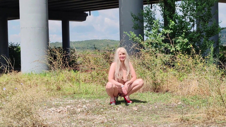 Za Za: The Slave Girl Is Punished with Buckets on Her Pussy...