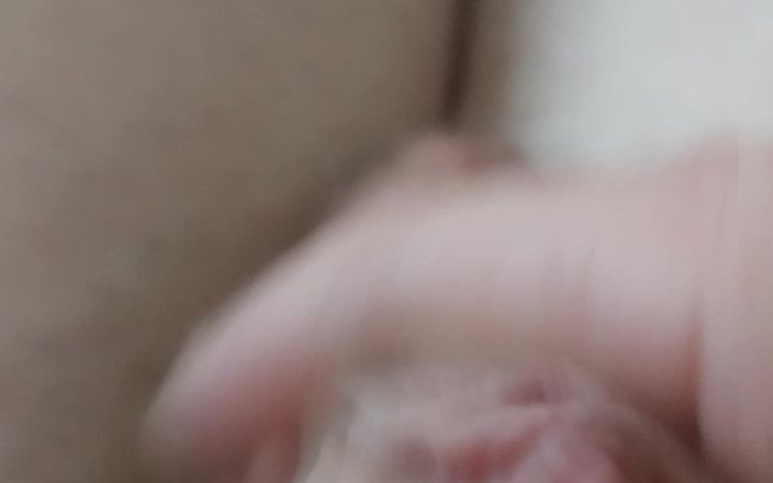 Cindy Belfast: Girlcock cantik meledak mani muncrat