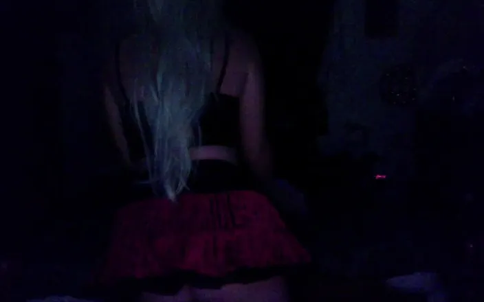 Alli Anderson: Dancing in the Dark
