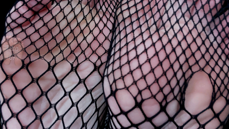 Tetra69: Nevlastní mámy Fishnets owns you