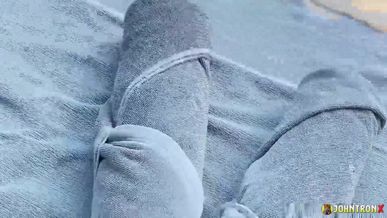 John Tron X: Johntronx - Picture-perfect Thai Amateur Babe Gets Banged in the Pool