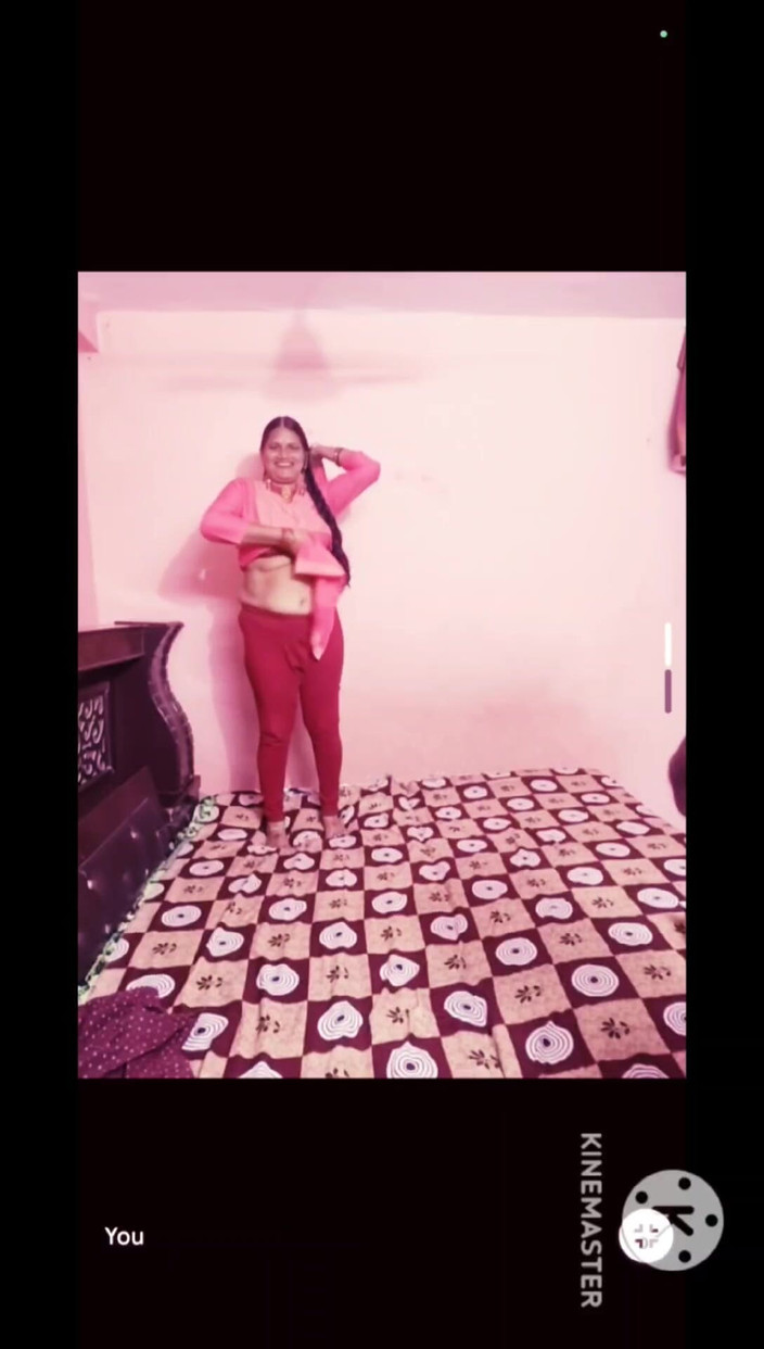 Lustykajolbhabhi: Brother-in-law's Wife Got Teased on Video Call