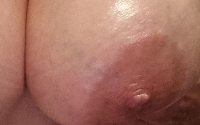 Anna_Bigboobs: Zabawa z moimi cyckami