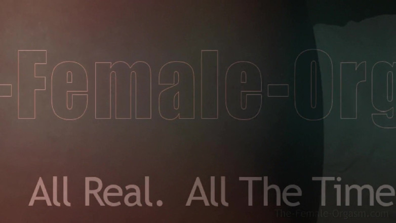 The Female Orgasm: Natasha se masturbează în prim-plan