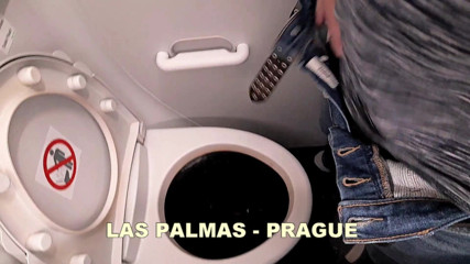 Master Drex: Pissing in plane