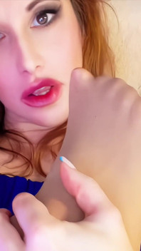 La Squirta in Nylon Da Vicino