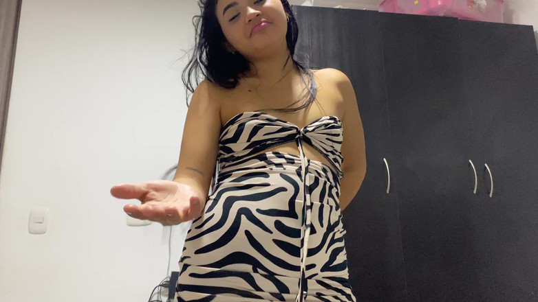 Yohamedi: 我让我的继妹做爱