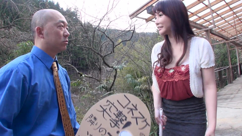 Caribbeancom: Brünette japanische MILf muschi geleckt und tief gefickt bis zum...