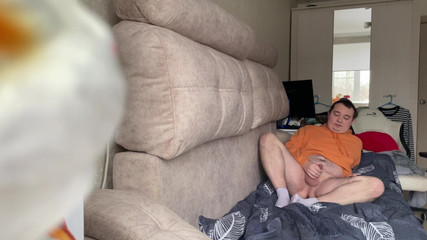 Limara19981: Молодий хлопець Limara19981 мастурбує і насолоджується оргазмом