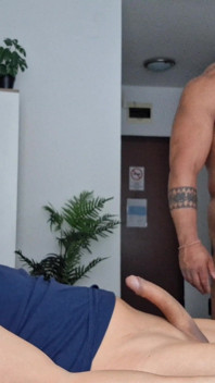 2 Str8 친구 빨아. 내 Ather 친구를 빨아 때 나를 방문하는 씨 전문가 Bodybuilder 친구