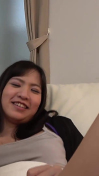 Rin Miyazaki - pokrytá tělovou tekutinou: hluboké líbání, detailní sex