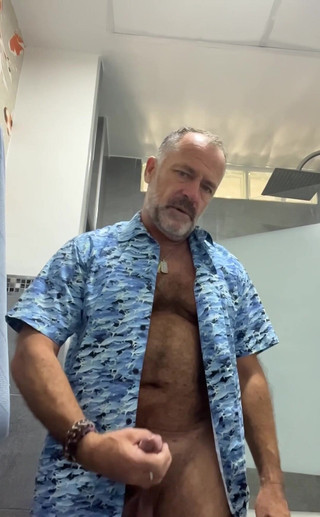 Daddybearvlc: Preparándome para mi día