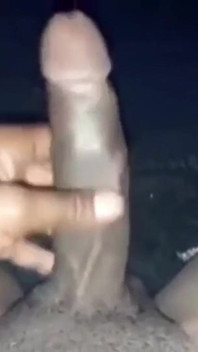 Nata4sex, homealone, caresse ma grosse bite bien dure