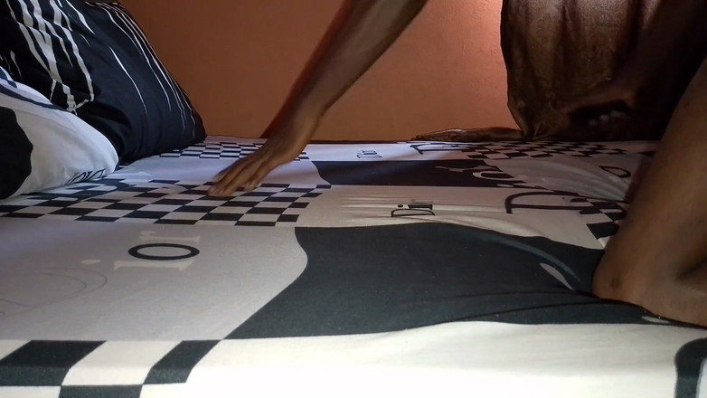 Masturbator emmy: Får honom att bli galen i det andra rummet