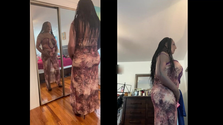 Deanna Doll: Nena negra Danae desnudándose, bailando desnuda, frotando su coño y...