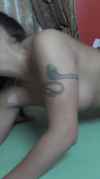 Amanda Jane zatčena a ošukána 4 ptáky