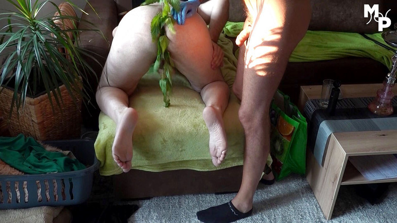 Marcus Pollack Gay: Trattamento anale estremo con prurito ortica