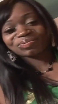 Sexy Ebony Babe Gives a Great BlowJob and Fuck to a Hung Stud