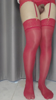 Coleção de Lingerie da Sissykanisa Ep20 Part2: Meia brilhante vermelha com meia-calça no topo