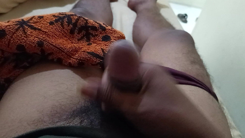 Indo62: हिलाओ लंड