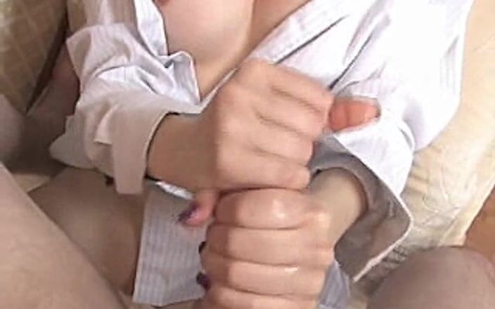 POV JOE: Samantha casting di sofa - pov - nyepong kontol dan footjob
