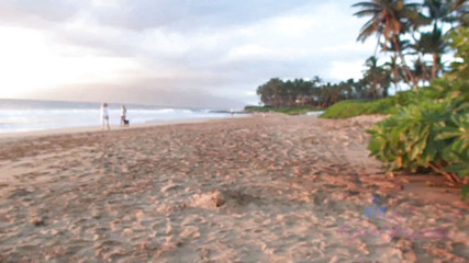 ATK Girlfriends: Virtuální dovolená Na Havaji s Demi Lopez 6/12