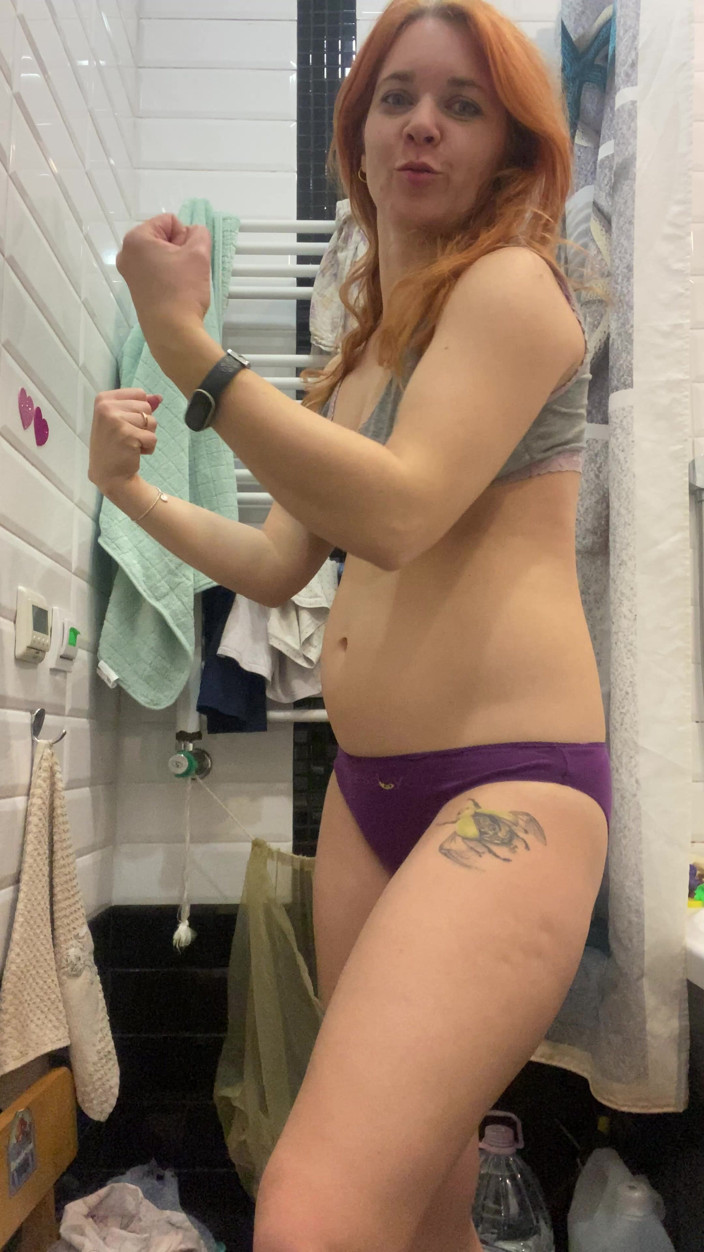 Hairy couple: Strong Girl Showing Her Muscles and Flashing Ass, Tits and...