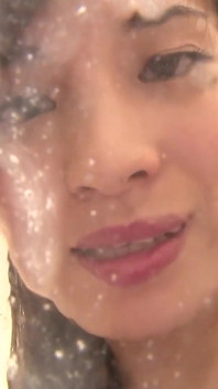 Majestueus piklikken en spugen: Mirei Kitano's speekselspel!