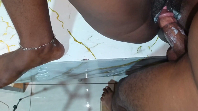 Black porn sex: Huge Ass, Big Natural Tits, Hairy Pussy Slut