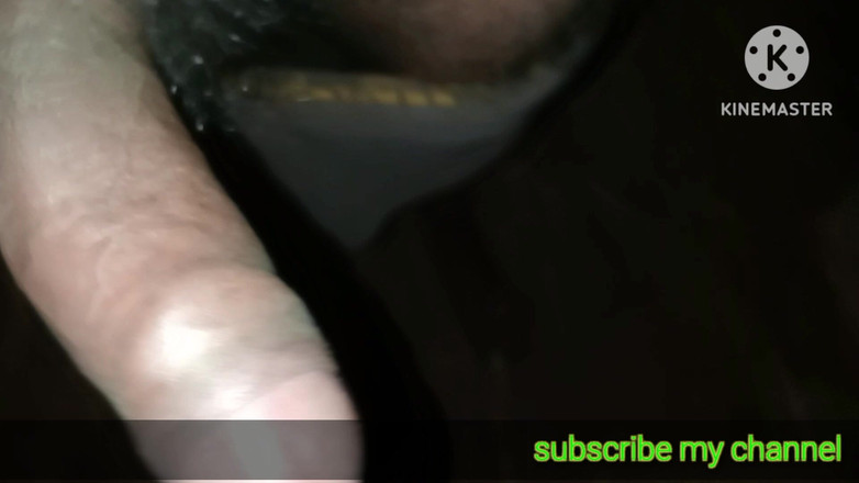 vijay Yadav: 9 inçlik uzun kalın desi land mastürbasyon yapıyor