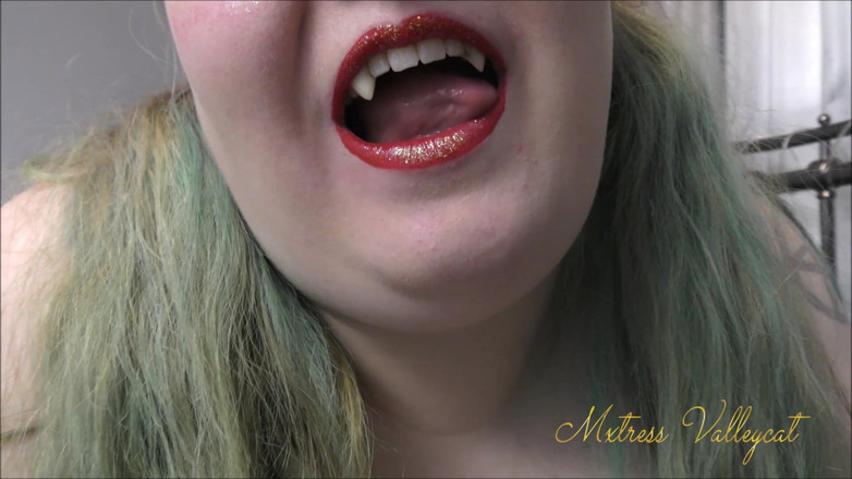Mxtress Valleycat: Dientes de Halloween asmr