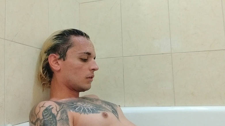 Vovxxx: Banho no meu mijo