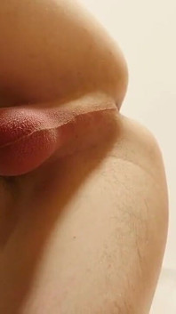 Gay Twinks uctívají nohy a šukají