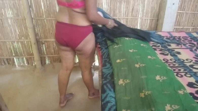 Shunderali: Homemade Sex Video with My Wife