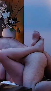 Homemade Amateur Vacation Sex in a Japanese Love Hotel