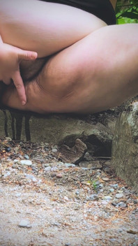 Pisse dans la nature