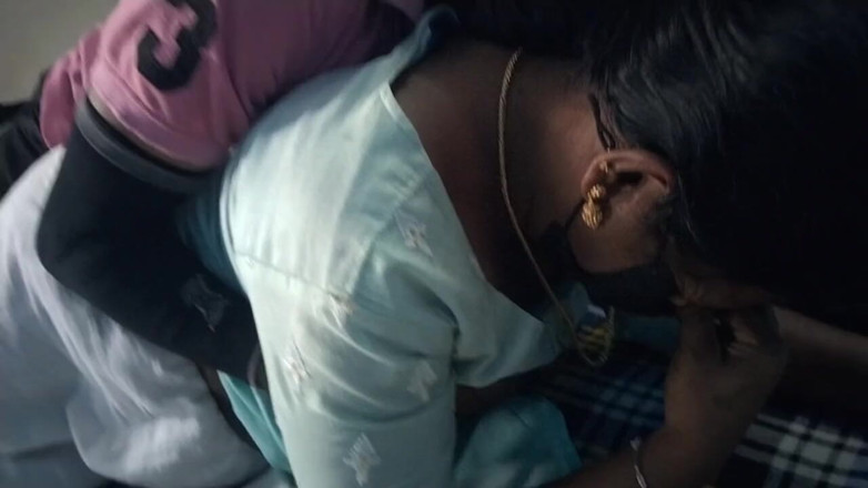 Benita sweety: Tamil stiefzoon hete pijpbeurt en heet praten