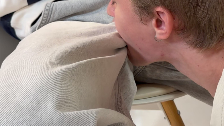 Ethan Lestray: Bölüm 1 Tamamen ağzına Büyük Bir Aldı Ve Üzerine Otur