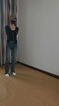 Min bedårande flickvän försöker en supertight europeisk form av bondage