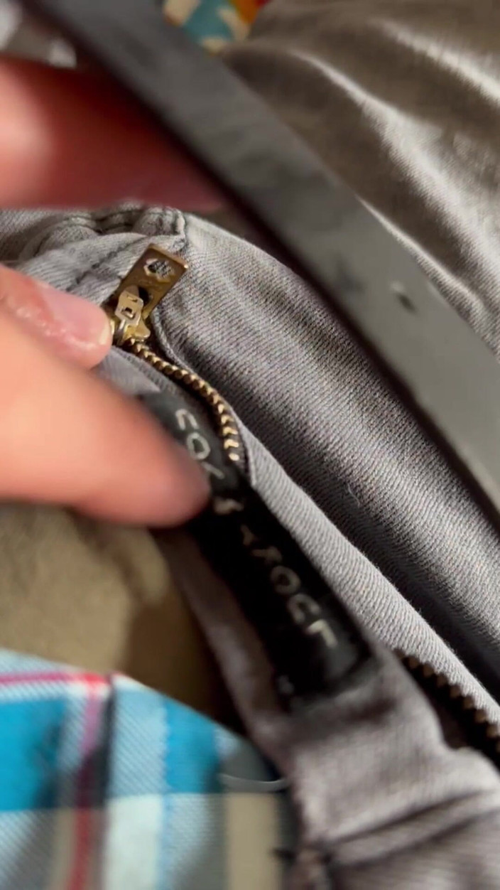 Gay Soldier Stuff: Armádní Solider Honění v Civies - pěkný pár džín! Střílí horkou...