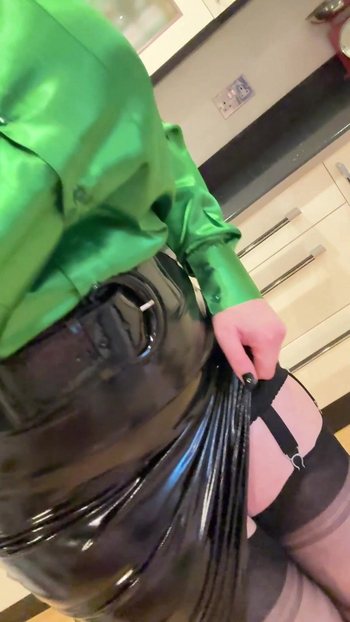 Sophie James: Bullseye facciale schizzato suona la mia campana!