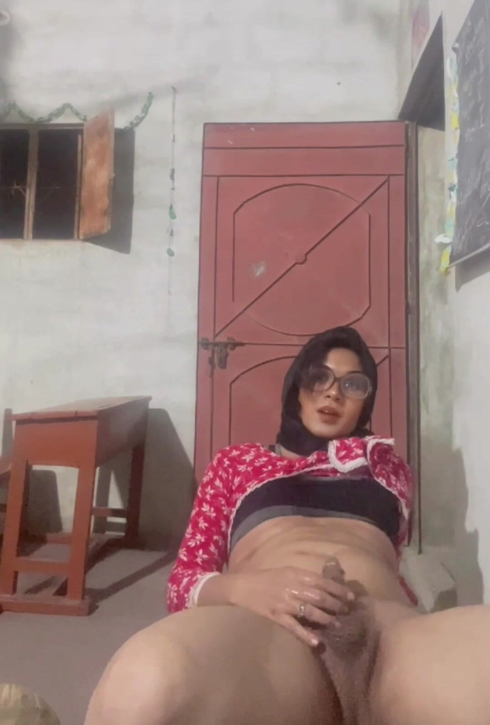 Apple00001: Prosím, čůrání na mě