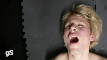 Gay Guys: Twink - caras fazem sexo anal quente com porra no cu