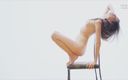 Fine Erotica: Bascule sur cette chaise